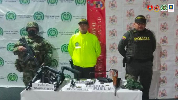 CINCO CAPTURADOS