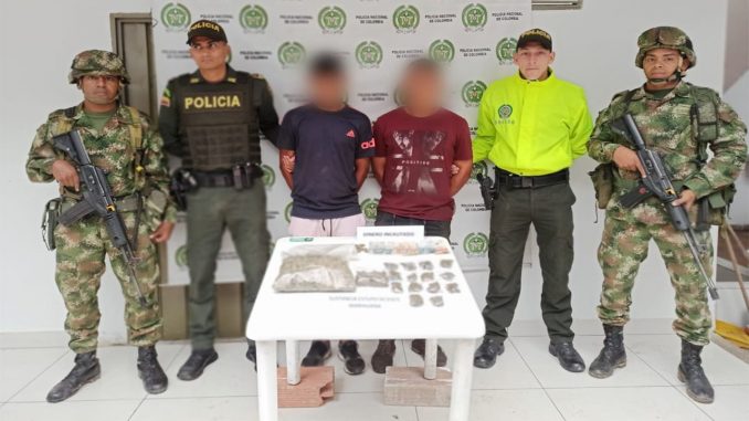 tres capturados